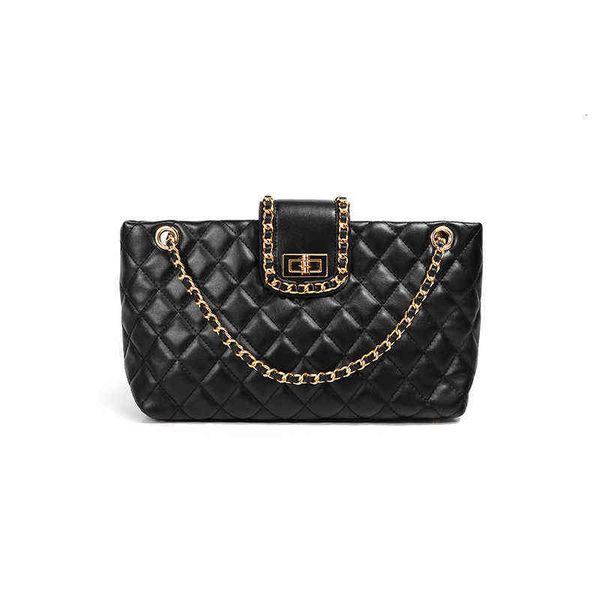 "tiktok" bag female 2022 lingge chain tote large capacity portable single shoulder messenger bag
"tiktok" bag female 2022 lingge chain tote large capacity portable single shoulder messenger bag