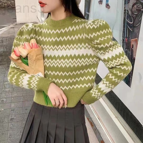 women's knits & tees designer right angle shoulder small sweater women's autumn and winter 2021 new versatile design striped short, White
women's knits & tees designer right angle shoulder small sweater women's autumn and winter 2021 new versatile design striped short, White