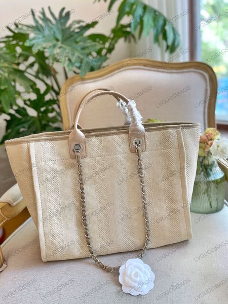 luxury designer shopping bag 2022 summer new fashion classic trend versatile hemp cotton stripe
luxury designer shopping bag 2022 summer new fashion classic trend versatile hemp cotton stripe