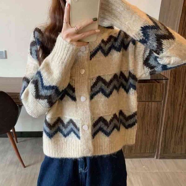 women's polos short striped sweater coat women's autumn and winter loose outer contrast color knitted cardigan gnms, White
women's polos short striped sweater coat women's autumn and winter loose outer contrast color knitted cardigan gnms, White