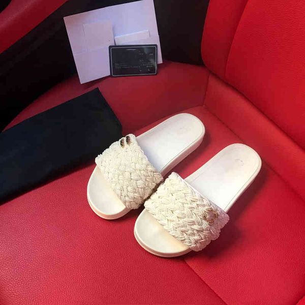 slippers summer hand-made bead string woven thick bottom slotted slippers casual soft bottom women's sandals, Black
slippers summer hand-made bead string woven thick bottom slotted slippers casual soft bottom women's sandals, Black