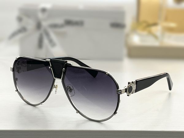 sunglasses for men women summer style 2269 anti-ultraviolet retro plate oval full frame eyeglasses random box, White;black
sunglasses for men women summer style 2269 anti-ultraviolet retro plate oval full frame eyeglasses random box, White;black