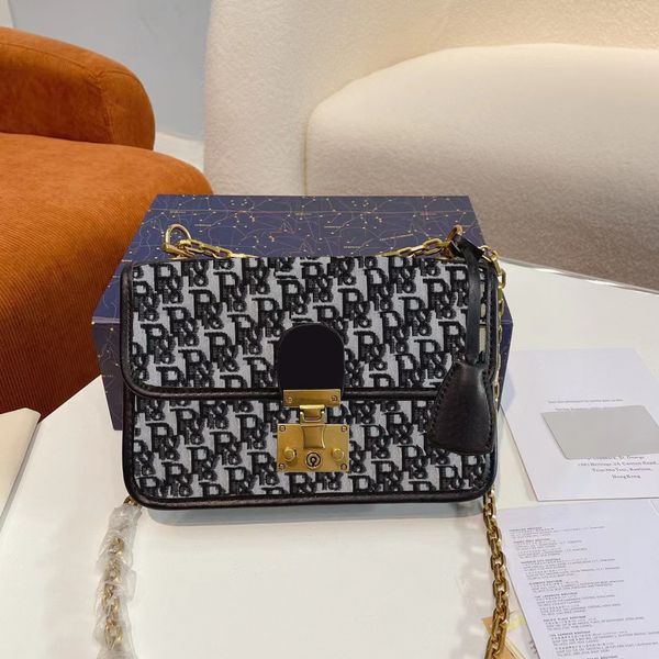 designers shoulder bags luxurys women handbags fashion bag celebrities party fashionable handbag purse for girlfriend gift with box style go
designers shoulder bags luxurys women handbags fashion bag celebrities party fashionable handbag purse for girlfriend gift with box style go