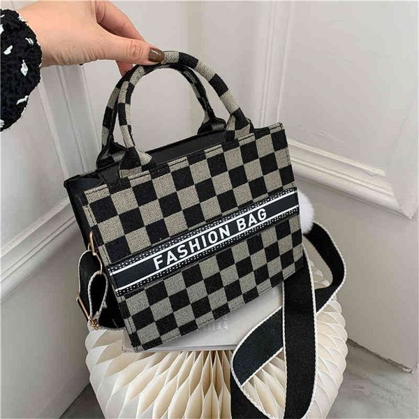 autumn simple popular fashion casual foreign style ins small square design purses online
autumn simple popular fashion casual foreign style ins small square design purses online