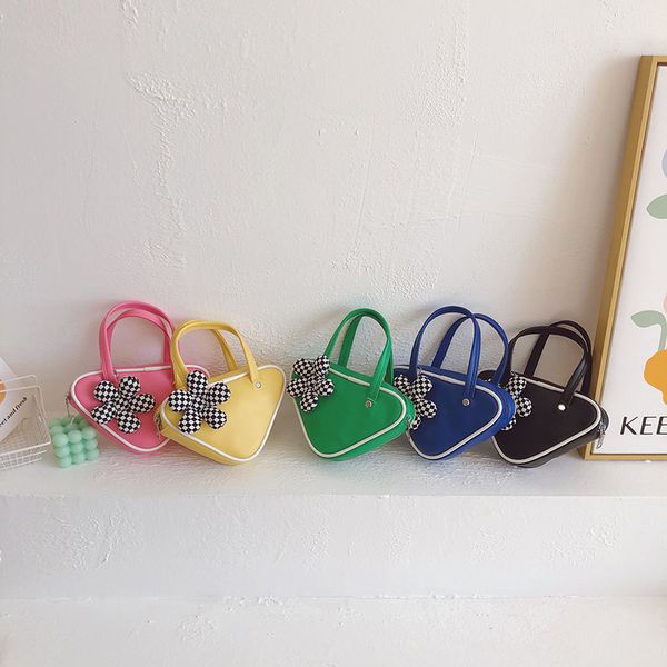 children 3d flower handbags korean style baby flowers carrying bag girl triangle one shoulder crossbody bags mini zero wallets f1111, Black
children 3d flower handbags korean style baby flowers carrying bag girl triangle one shoulder crossbody bags mini zero wallets f1111, Black