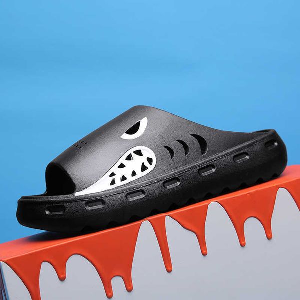 men's shark pattern slippers 2022 gold edge gear sandals summer beach shoes outdoor casual sneakers non-slip bathroom footwear designer, Black
men's shark pattern slippers 2022 gold edge gear sandals summer beach shoes outdoor casual sneakers non-slip bathroom footwear designer, Black