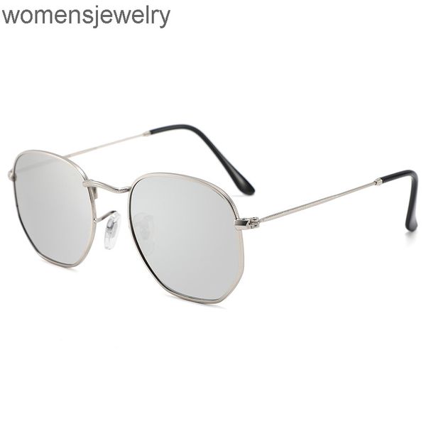 new classic polarized sunglasses women designer 2022 luxury brand alloy metal polaroid hd tempered glass lens retro glasses sun glasses, White;black
new classic polarized sunglasses women designer 2022 luxury brand alloy metal polaroid hd tempered glass lens retro glasses sun glasses, White;black
