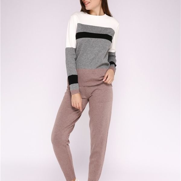 hlbcbg woman sweater suits knit casual tracksuits crewneck pulloversdrawstrings elastic pants two piece sets female outfits y201128, White
hlbcbg woman sweater suits knit casual tracksuits crewneck pulloversdrawstrings elastic pants two piece sets female outfits y201128, White