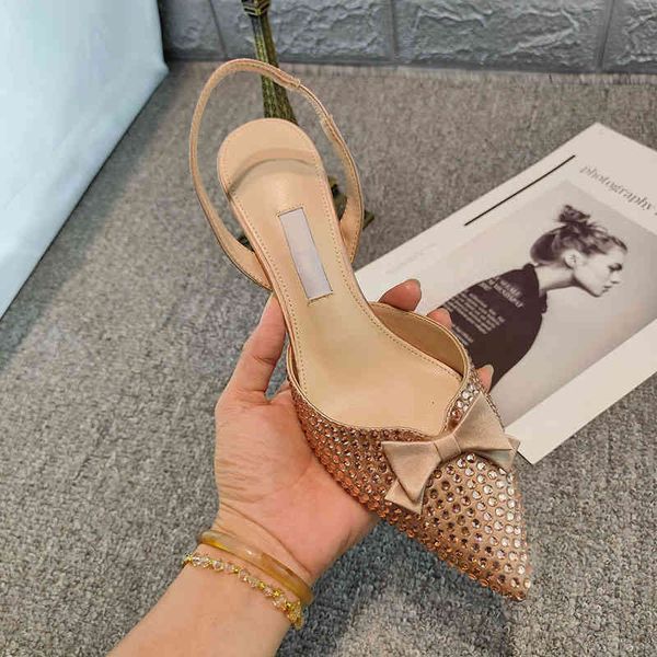 dress shoes women's sandals summer personal luxury heart butterfly-knot sign pumps pointed of the flat foot banquet shoes heel, Black
dress shoes women's sandals summer personal luxury heart butterfly-knot sign pumps pointed of the flat foot banquet shoes heel, Black