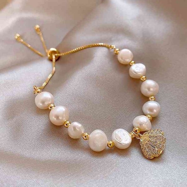 shell frhwater pearl bracelet exquisite girl student friend simple dign baroque bracelet, Golden;silver
shell frhwater pearl bracelet exquisite girl student friend simple dign baroque bracelet, Golden;silver