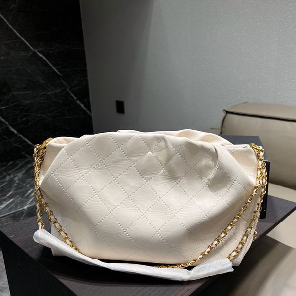 ladies cloud shoulder bags classic black and white leather plaid quilted hardware metal chain large capacity handy messenger bag luxury
ladies cloud shoulder bags classic black and white leather plaid quilted hardware metal chain large capacity handy messenger bag luxury