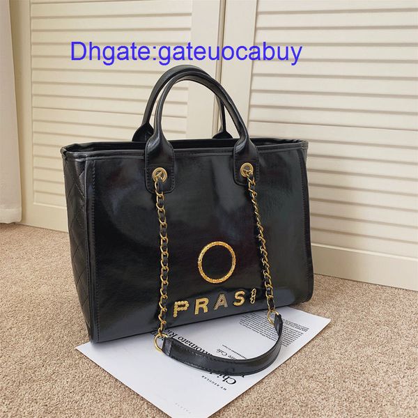 classic luxury women's handbags beach bags brand ch metal badge tote bag designer small mini evening handbag female capacity large leat, Black;red
classic luxury women's handbags beach bags brand ch metal badge tote bag designer small mini evening handbag female capacity large leat, Black;red