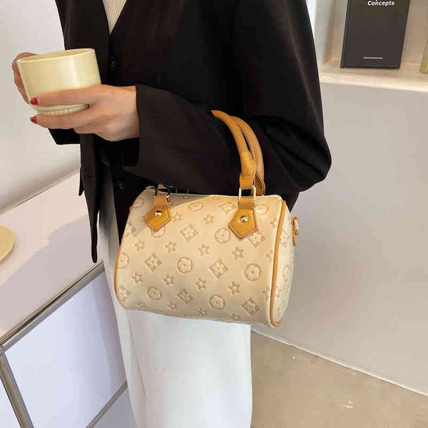 65% outlet online sales high sense female winter boston pillow single shoulder messenger portable net red messenger bag
65% outlet online sales high sense female winter boston pillow single shoulder messenger portable net red messenger bag