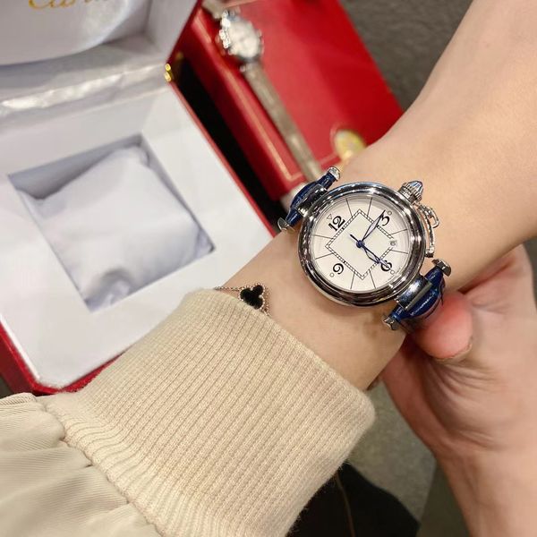 ladies watch quartz movement glass face leather strap stainless steel case ceramic dial face diameter 35, Slivery;golden
ladies watch quartz movement glass face leather strap stainless steel case ceramic dial face diameter 35, Slivery;golden