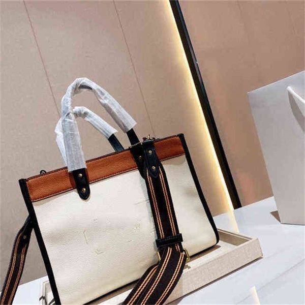 designer luxury women bag coch handbag fashion inclined shoulder bags versatile purses cochs totes large capacity saddle wallet 7a bdm1
designer luxury women bag coch handbag fashion inclined shoulder bags versatile purses cochs totes large capacity saddle wallet 7a bdm1