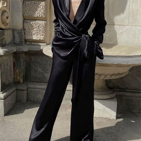 clacive balck casual satin women sets autumn long sleeve blazers with wide leg pants set elegant lace-up 2 piece trousers set 220521, White
clacive balck casual satin women sets autumn long sleeve blazers with wide leg pants set elegant lace-up 2 piece trousers set 220521, White