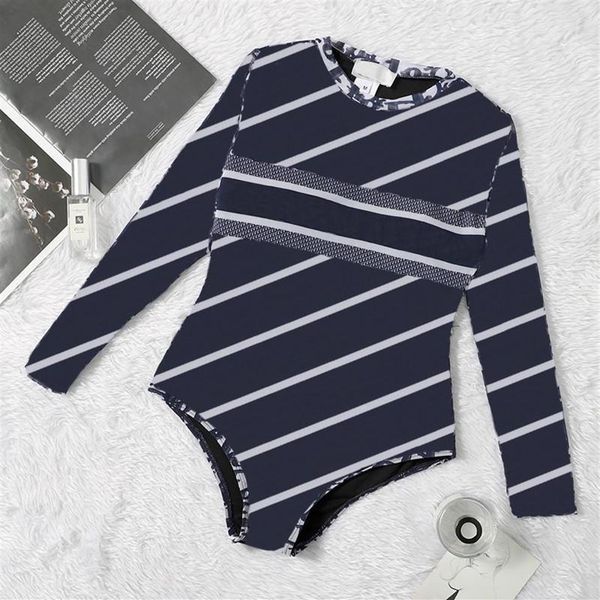 classic striped swimwear long sleeve padded push up women's one-piece swimsuit beach wear travel vacation designer wear297c
classic striped swimwear long sleeve padded push up women's one-piece swimsuit beach wear travel vacation designer wear297c