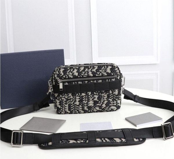 202 homme camera messenger bag with original box shoulder bags wallet handbag designer coin purse backpack
202 homme camera messenger bag with original box shoulder bags wallet handbag designer coin purse backpack