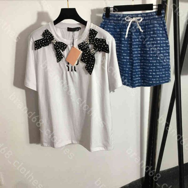 summer designer women two piece pants tracksuit luxury mi..umiu pink cotton t shirts shorts brand pearl bow short sleeve tee xxl oversize mi, White
summer designer women two piece pants tracksuit luxury mi..umiu pink cotton t shirts shorts brand pearl bow short sleeve tee xxl oversize mi, White