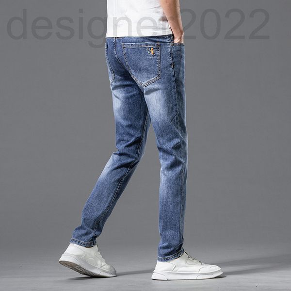 men's jeans designer jeans men's spring and summer thin slim fit small feet elastic leisure trend b home embroidered korean pants, Blue
men's jeans designer jeans men's spring and summer thin slim fit small feet elastic leisure trend b home embroidered korean pants, Blue