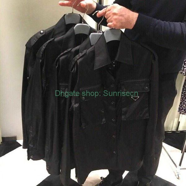 20ss women winter jacket classic fashion luxury jackets oversized customized nylon fabric multi-pocket design triangle blouses, Black;brown
20ss women winter jacket classic fashion luxury jackets oversized customized nylon fabric multi-pocket design triangle blouses, Black;brown