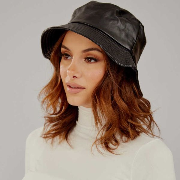 fashion black faux leather bucket hat women wide brim ladies casual outdoor fisherman cap sun protection visor, Blue;gray
fashion black faux leather bucket hat women wide brim ladies casual outdoor fisherman cap sun protection visor, Blue;gray
