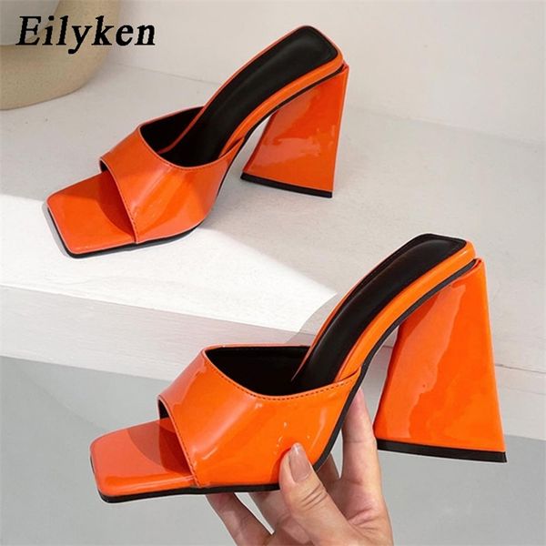 eilyken summer orange black triangle thick heel slippers street woman party peep toe dress shoes size 35-41 220408
eilyken summer orange black triangle thick heel slippers street woman party peep toe dress shoes size 35-41 220408