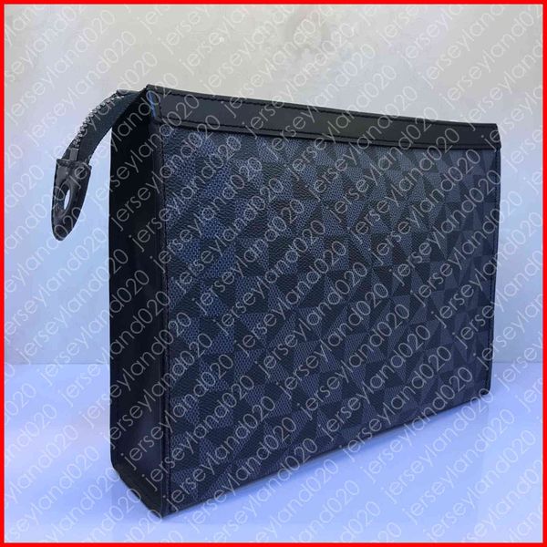 m61692 pochette voyage mm designer clutch bag fashion mens portfolio travel pouch duffle luxury business phone messenger bags n41696, Red;black
m61692 pochette voyage mm designer clutch bag fashion mens portfolio travel pouch duffle luxury business phone messenger bags n41696, Red;black