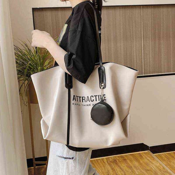 factory online export designer brand bags tote tot women's new large red high-grade hand-held of shoulder
factory online export designer brand bags tote tot women's new large red high-grade hand-held of shoulder