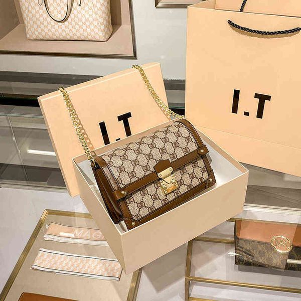 light luxury leather chain bag women's new autumn and winter one shoulder messenger bag organ purses
light luxury leather chain bag women's new autumn and winter one shoulder messenger bag organ purses