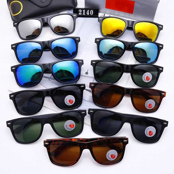 classic polarized sunglasses for men hd lens eyewear travel vacation driving women desginer fashion pilot sun glasses 11 colors, White;black
classic polarized sunglasses for men hd lens eyewear travel vacation driving women desginer fashion pilot sun glasses 11 colors, White;black