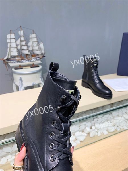 designer sneaker shoes,men women casual flats for couple mesh breathable sports outdoor trainers rx211017, Black
designer sneaker shoes,men women casual flats for couple mesh breathable sports outdoor trainers rx211017, Black