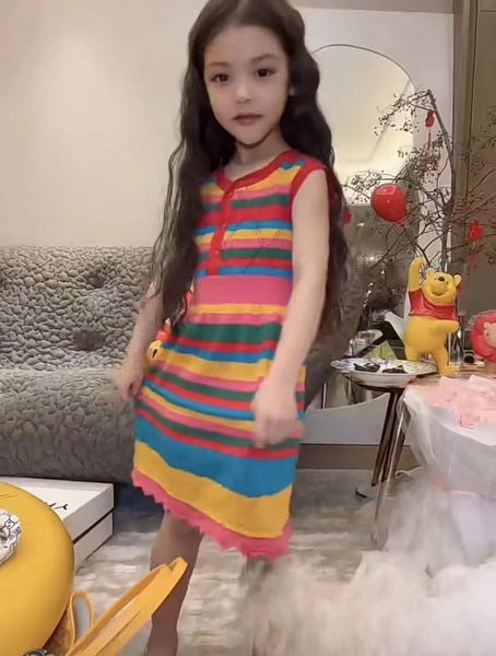 news summer child dress designer clothe childrens baby girls princess dresses kids sleeveless vest dress cotton children plaid skirts girl s, Red;yellow
news summer child dress designer clothe childrens baby girls princess dresses kids sleeveless vest dress cotton children plaid skirts girl s, Red;yellow
