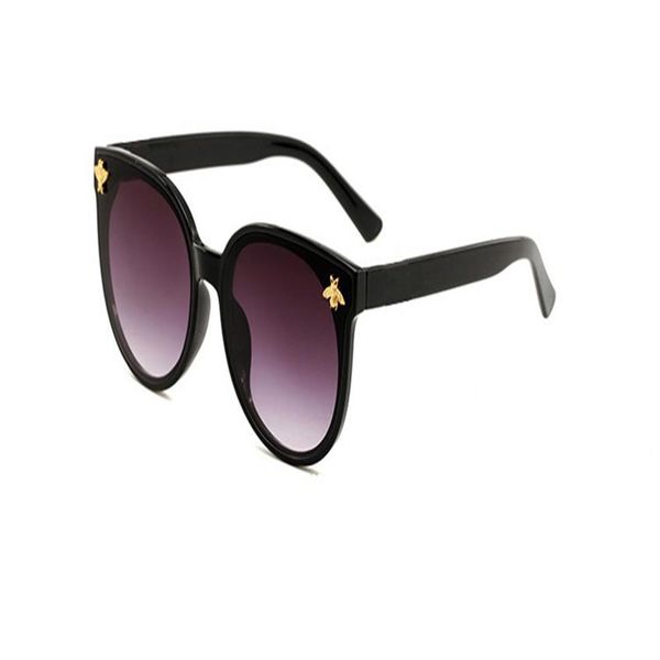 2021 designer pilot polarized sunglasses men and women outdoor sport cycling driving sun glasses shade sunglasse summer 5152275r, White;black
2021 designer pilot polarized sunglasses men and women outdoor sport cycling driving sun glasses shade sunglasse summer 5152275r, White;black