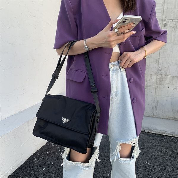 factory discount 66% off georgesha's new one shoulder women's is fashionable, simple, large capacity , light oxford cloth messenge
factory discount 66% off georgesha's new one shoulder women's is fashionable, simple, large capacity , light oxford cloth messenge