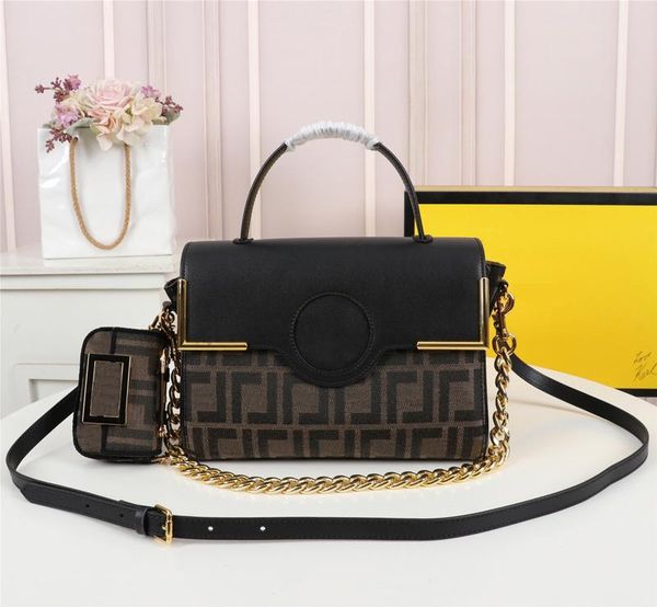 designer chain shoulder bag fashion vintage ladies cross body casual canvas leather classic handbag
designer chain shoulder bag fashion vintage ladies cross body casual canvas leather classic handbag