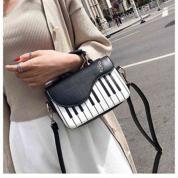 2022 new fashion all-match ladies mini handbag 2022 spring summer embroidery small bag girl sweet women's
2022 new fashion all-match ladies mini handbag 2022 spring summer embroidery small bag girl sweet women's