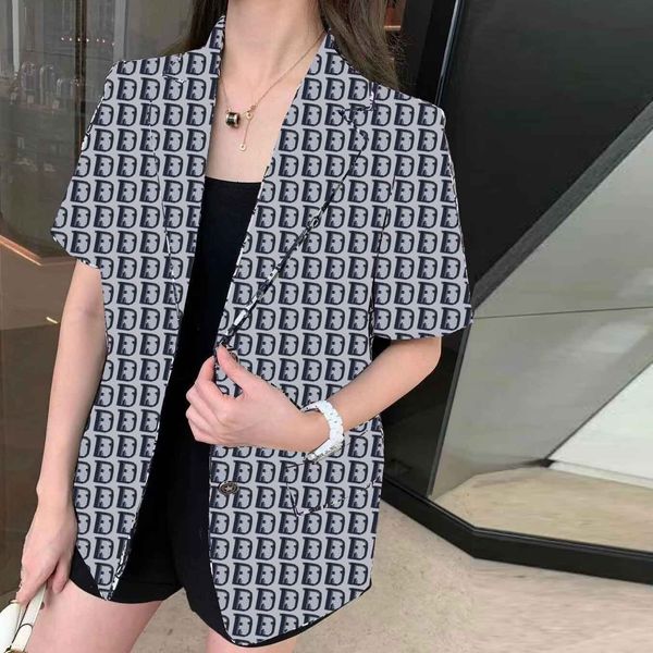 classic ladies short sleeve suit coat spring summer women suits five pointed star button lapel neck jacket, White;black
classic ladies short sleeve suit coat spring summer women suits five pointed star button lapel neck jacket, White;black