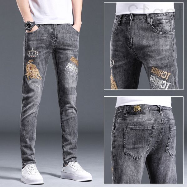men's jeans designer embroidered jeans men's autumn and winter bullet bound pants middle waist drill street casual jsl7, Blue
men's jeans designer embroidered jeans men's autumn and winter bullet bound pants middle waist drill street casual jsl7, Blue