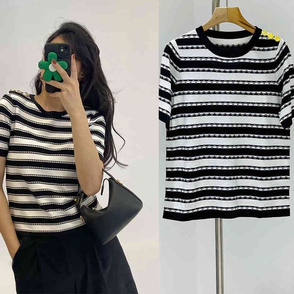 women's t-shirt p175365kk 22 loose knit stripe short sleeve round neck t-shirt, White
women's t-shirt p175365kk 22 loose knit stripe short sleeve round neck t-shirt, White