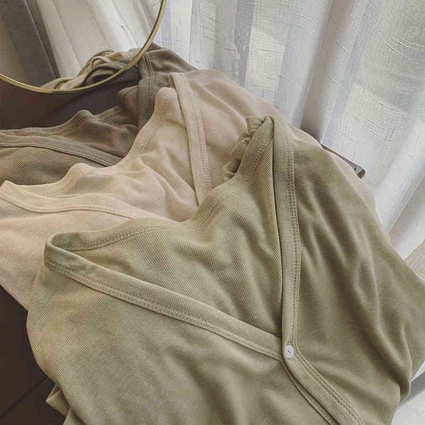 women's t-shirt 2022 sunscreen knitted cardigan women's 2022 summer thin blouse jacket loose slightly transparent air conditioning, White
women's t-shirt 2022 sunscreen knitted cardigan women's 2022 summer thin blouse jacket loose slightly transparent air conditioning, White