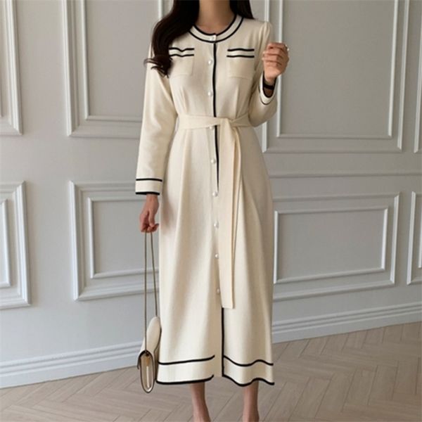 vintage knitted sweater dress women female 2020 new korean style autumn winter vestidos casual elegant long dress with belt lj201112, Black;gray
vintage knitted sweater dress women female 2020 new korean style autumn winter vestidos casual elegant long dress with belt lj201112, Black;gray