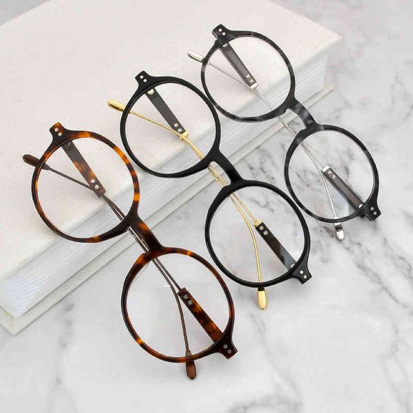 round frame spectacle plate metal hybrid frame, White;black 
round frame spectacle plate metal hybrid frame, White;black