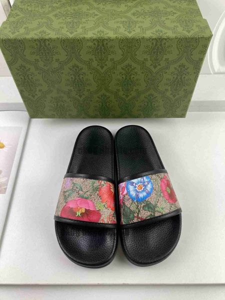 fashion lady mens designer slippers womens slides sandals men luxury shoes summer beach slide flat platform flower women sneakers laether i6, Black
fashion lady mens designer slippers womens slides sandals men luxury shoes summer beach slide flat platform flower women sneakers laether i6, Black