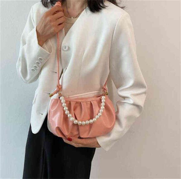 7a+hbp newset women lady clouds bags with pearl chain satchel shoulder bag handbags messenger purse
7a+hbp newset women lady clouds bags with pearl chain satchel shoulder bag handbags messenger purse