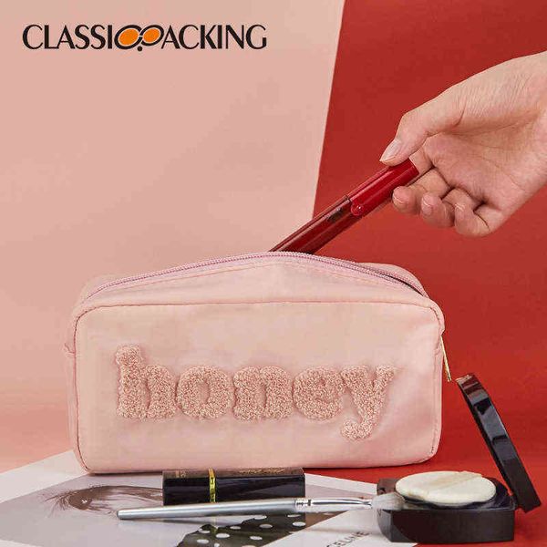 selling towel embroidered letter wash bag travel large capacity zipper storage nylon pink cosmetic bag 220518
selling towel embroidered letter wash bag travel large capacity zipper storage nylon pink cosmetic bag 220518