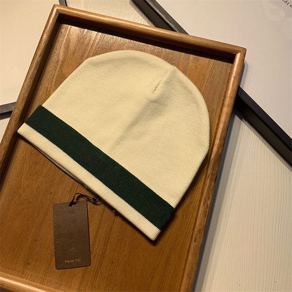 knitted hat beanie cap designer skull caps for man woman winter hats 7 color quality, Blue;gray 
knitted hat beanie cap designer skull caps for man woman winter hats 7 color quality, Blue;gray