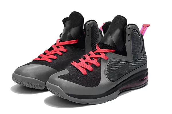 lebrons 9 miami night men basketball shoes with box 9s ums mens sneakers sport shoe trainners size 7-12
lebrons 9 miami night men basketball shoes with box 9s ums mens sneakers sport shoe trainners size 7-12