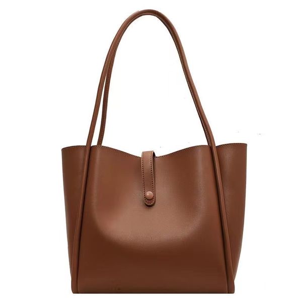 female bag 2022 new ins tote bags college style portable large-capacity one-shoulder commuter shopping bag lady
female bag 2022 new ins tote bags college style portable large-capacity one-shoulder commuter shopping bag lady