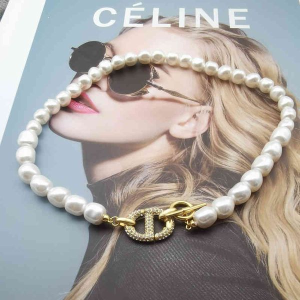 fashion new jewelry trend luxury brand designer wholesale letter light high-grade temperament pearl female earrings chain high quality, Silver
fashion new jewelry trend luxury brand designer wholesale letter light high-grade temperament pearl female earrings chain high quality, Silver